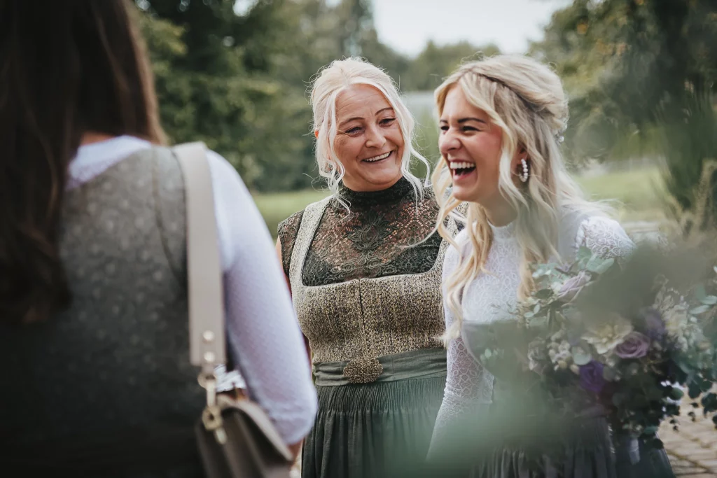 Hochzeitsfotos in Straubing, Momentaufnahmen mit der Familie
