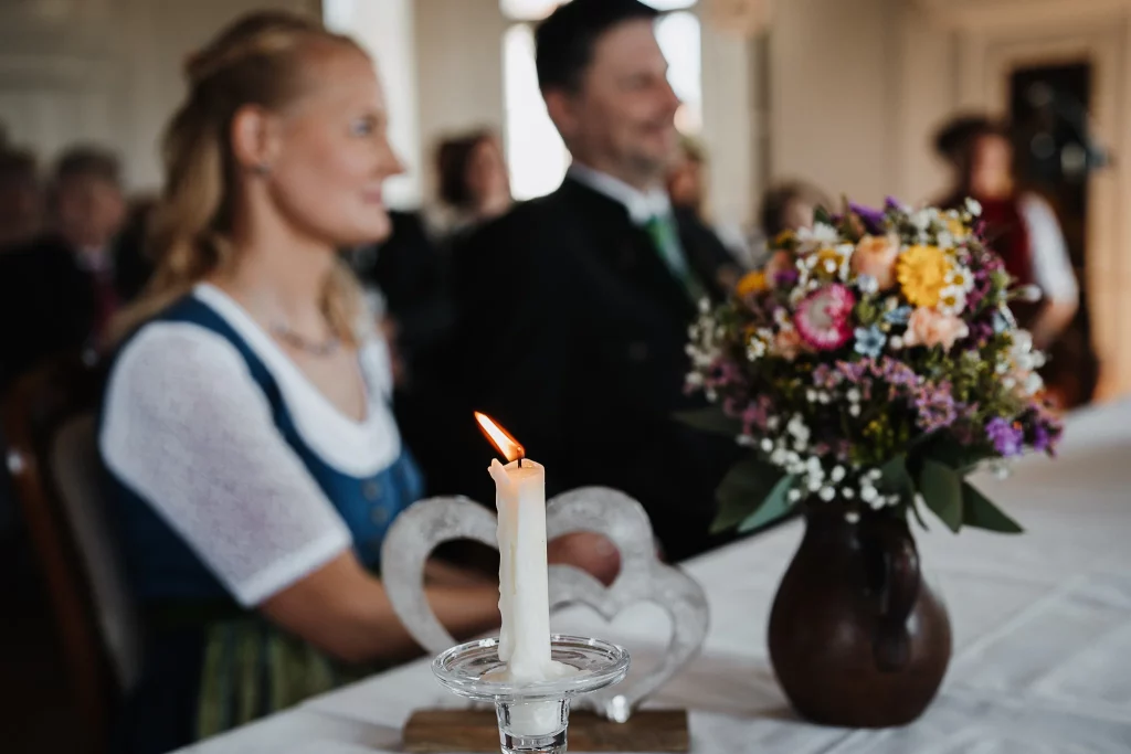 Hochzeit im Schloss Wörth, Emotionale Trauung