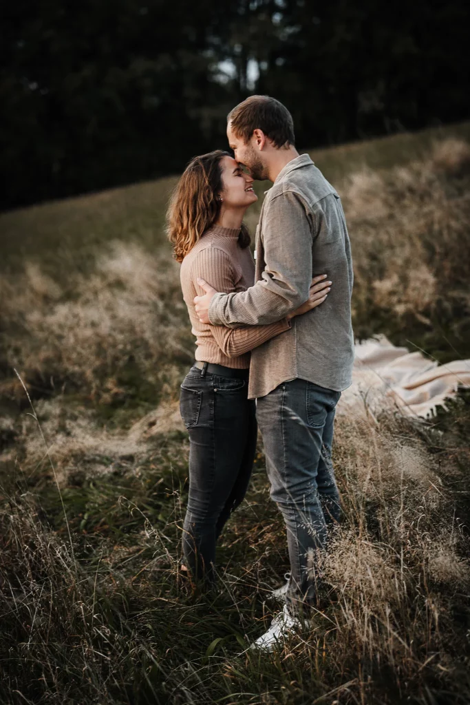 Natürliche und authentische Paarfotos in Deggendorf