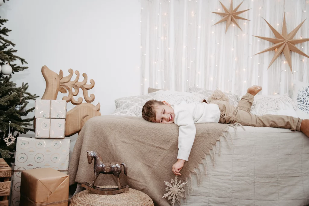 Weihnachtsfotos von der ganzen Familie, Fotoshooting zu Weihnachten, Familienfotos in Straubing-Bogen