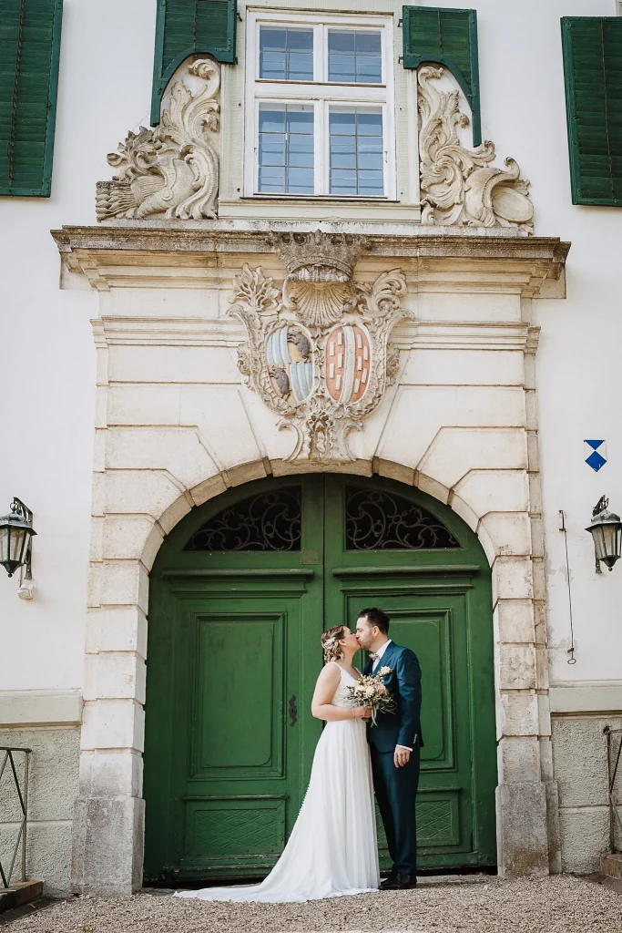 Hochzeitsfotos Schloss Sünching, Brautpaarfotos Schloss Sünching, Hochzeit in Sünching, Hochzeitsfotos in Sünching