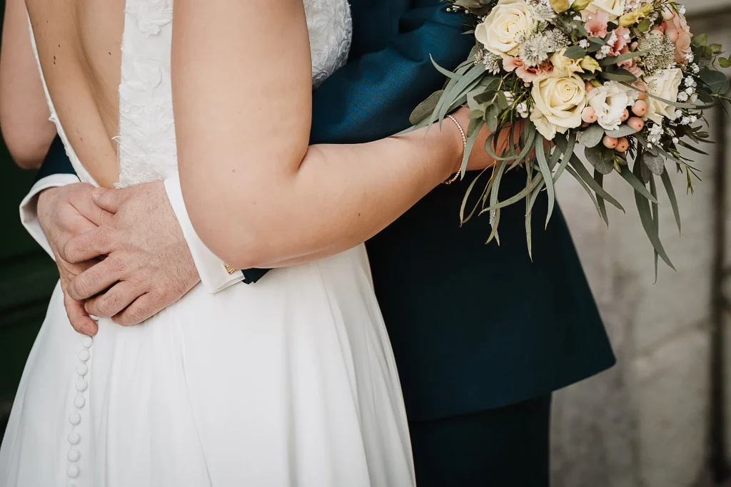 Hochzeitsfotos Schloss Sünching, Brautpaarfotos Schloss Sünching, Hochzeit in Sünching, Hochzeitsfotos in Sünching