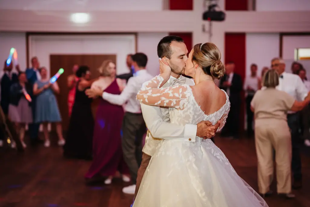 Hochzeit Hotel Asam Straubing, Hochzeitstanz, Brautpaarfotos Straubing, Hochzeit Straubing, Hochzeitsfotograf Straubing